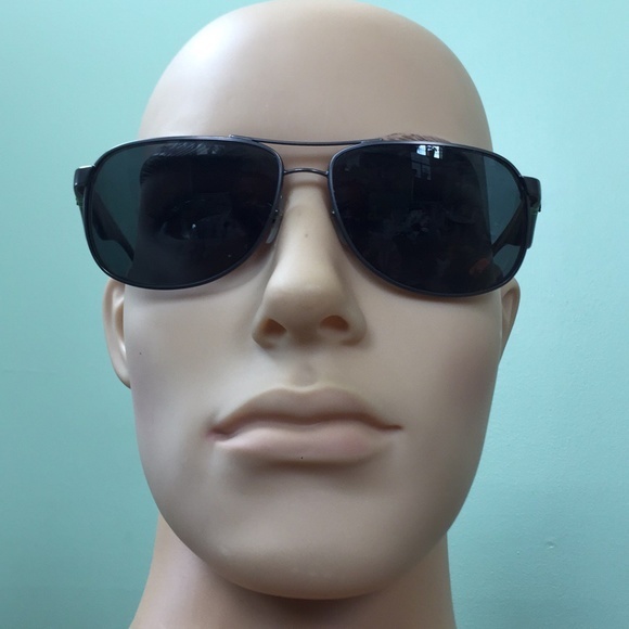 Ray-Ban Sunglasses - Picture 5 of 8